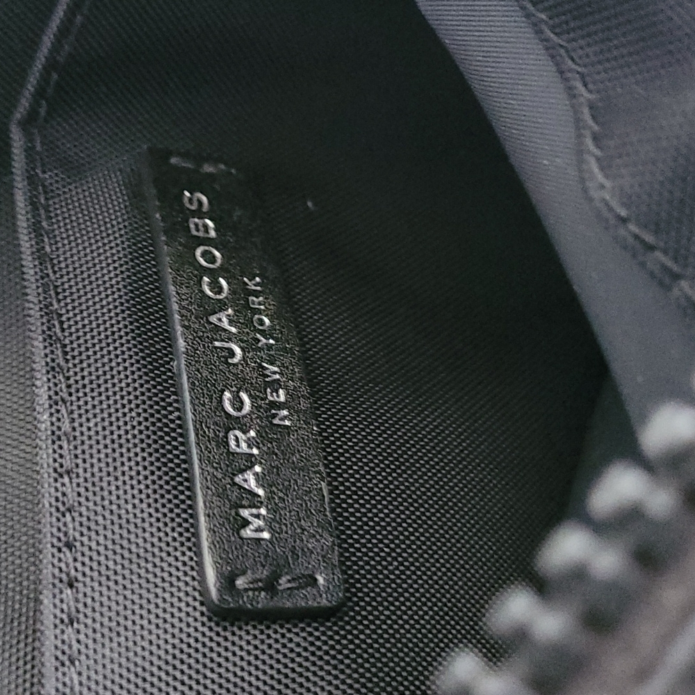 Marc Jacobs Crossbody Bag - Picture 11 of 11